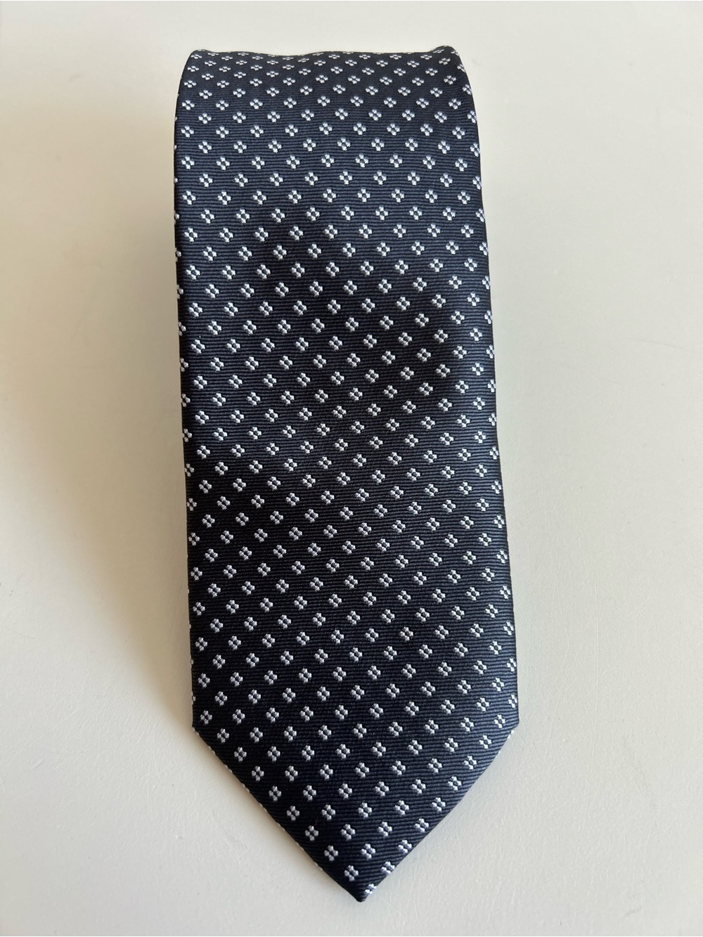 An Ivy Classic Black Patterned Men's Tie